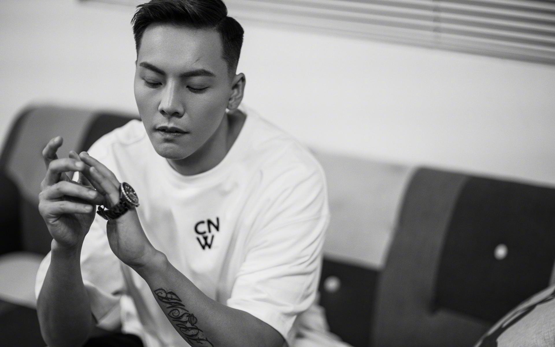 复合材料的成型三要素包括（复合材料成型方式）